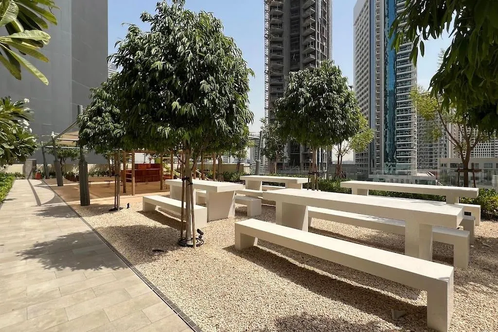 Lux Apartment - Super High Floor I 1 Min Dubai Mall 0*,